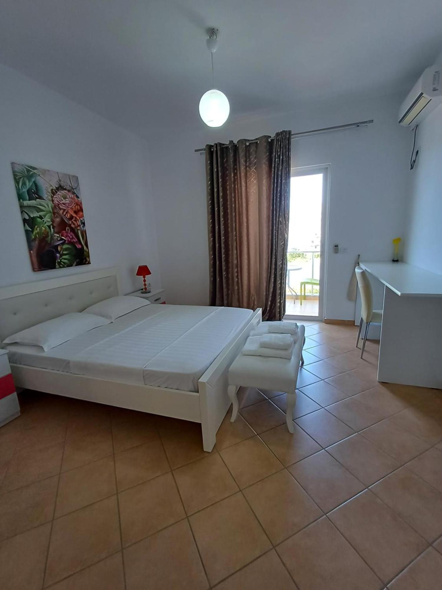 Hotel Sherifi Sarande Exterior photo